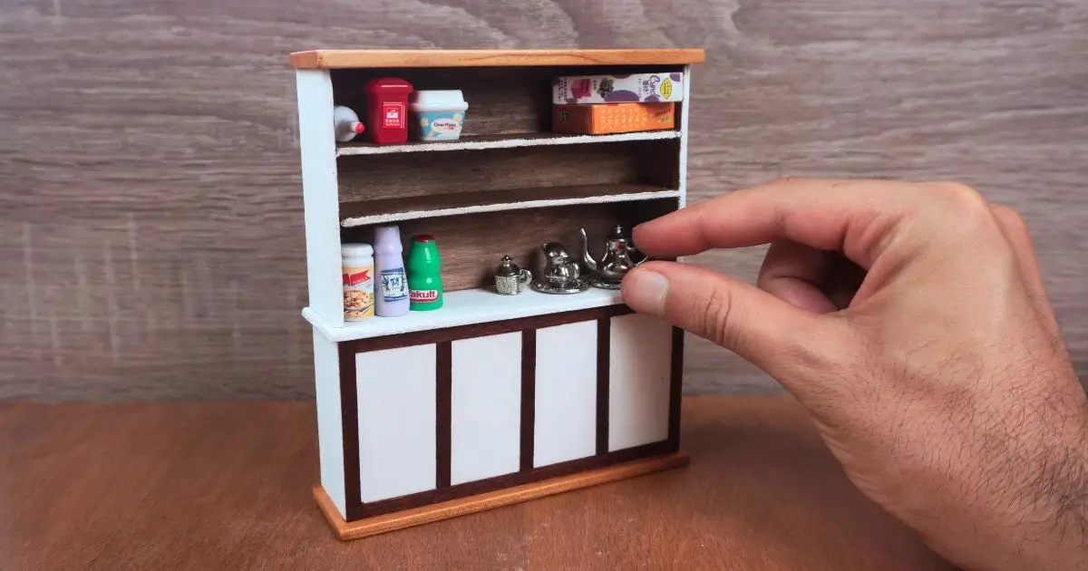 You are currently viewing DIY Miniature: PDF Plan: How to Build Dollhouse Furniture Fast