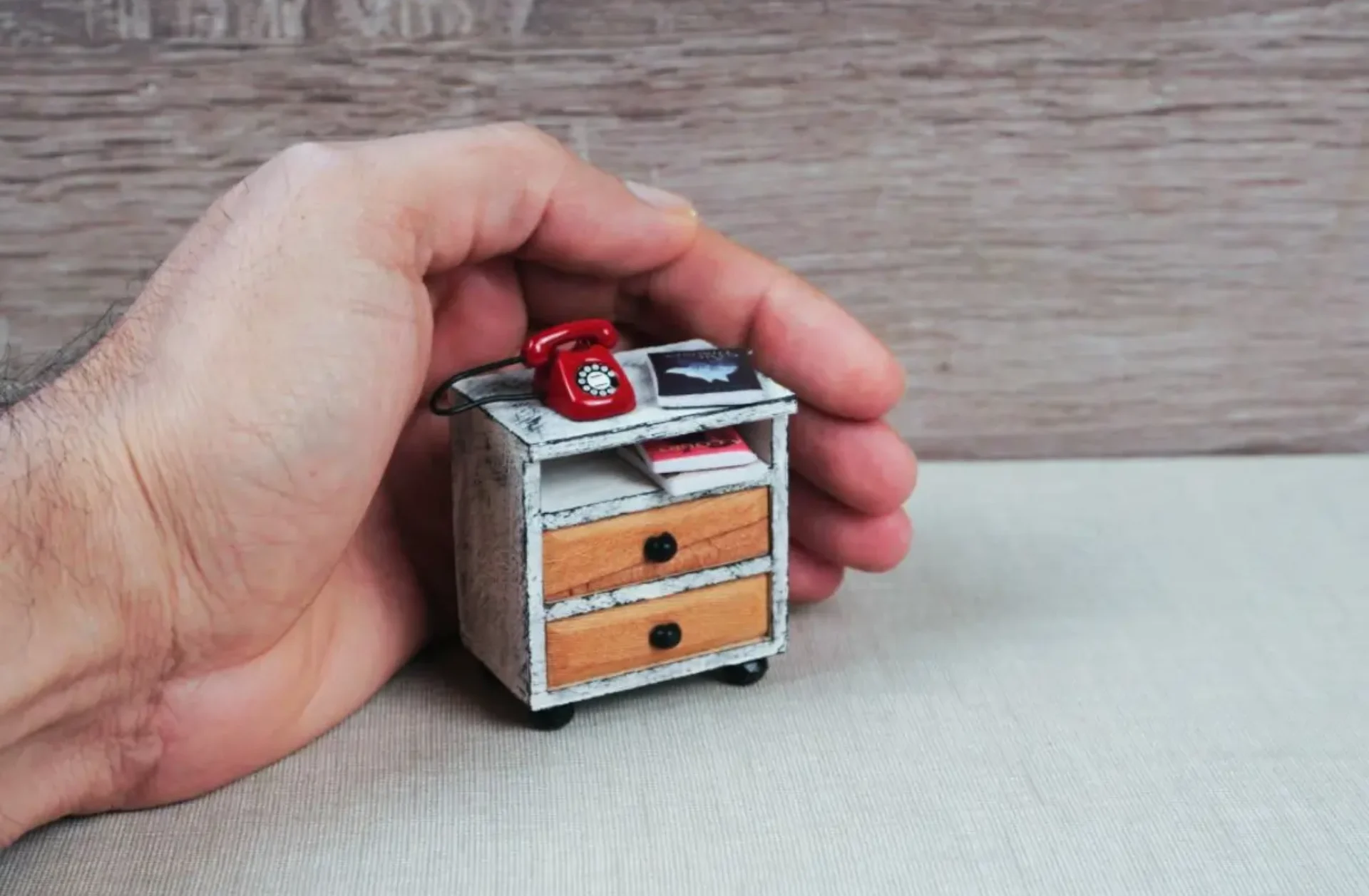 PDF PLAN: Miniature Bedside Table