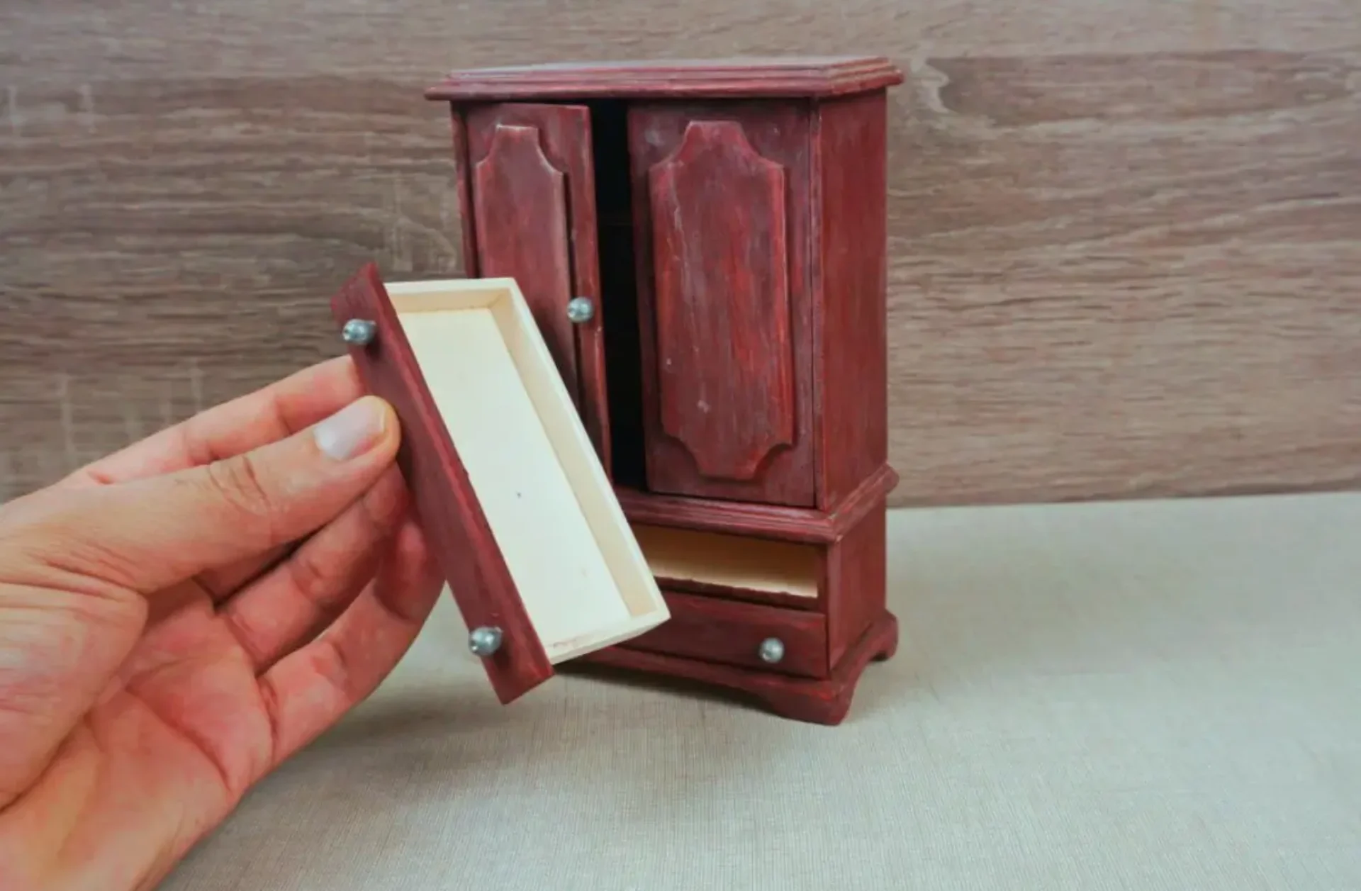 Struggling with Dollhouse Drawers? Here’s the Foolproof Measuring Method You Need!