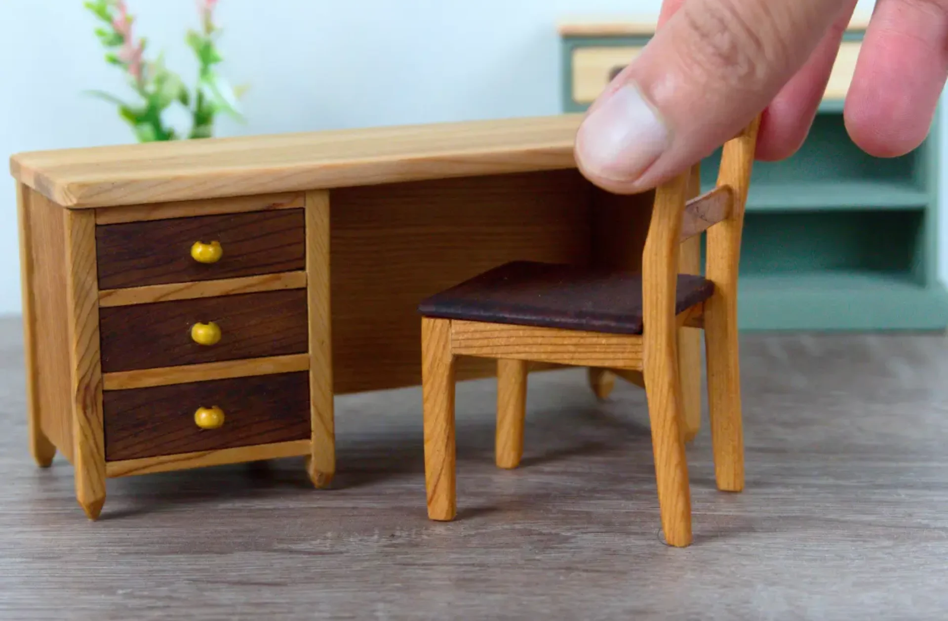 Creating a Miniature Chair for a Dollhouse – Scale 1:12