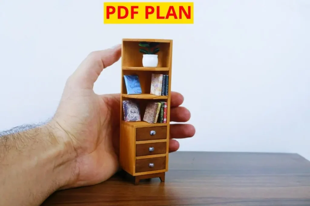 Miniature Wooden Dollhouse Décor in Cedar