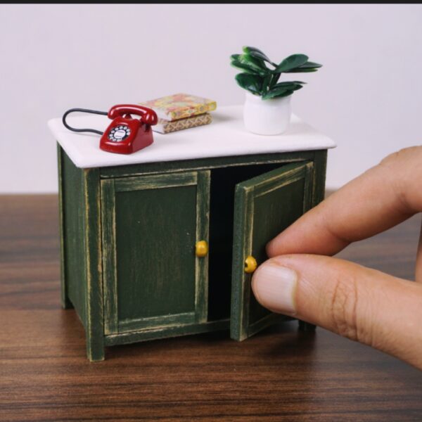 TUTORIAL Cupboard 1:12 Scale PDF Plan + Video - Image 2