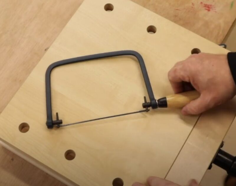 Jewelry Saw – Its Importance in Creating Miniature Curves