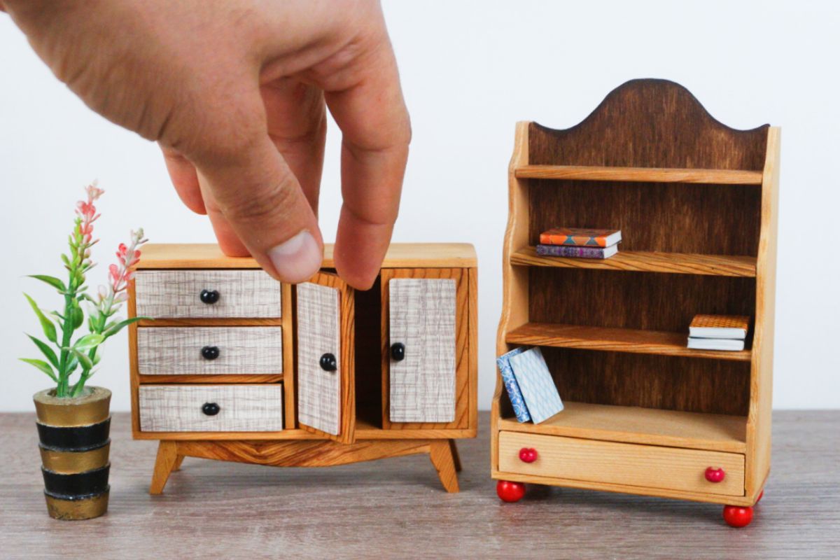 You are currently viewing What Is the Ideal Wood Thickness for Dollhouse Miniatures?