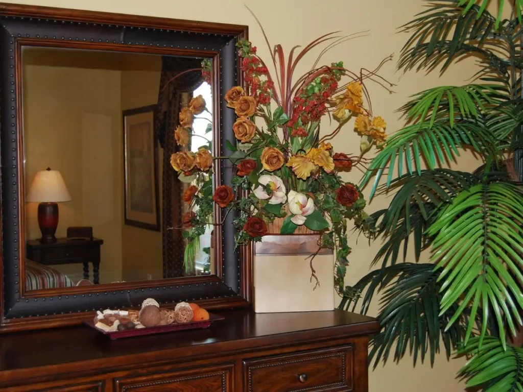 Personalizing Mirrors and Frames