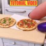 Realistic Miniature Pizza from Polymer Clay – A Fun and Creative Project