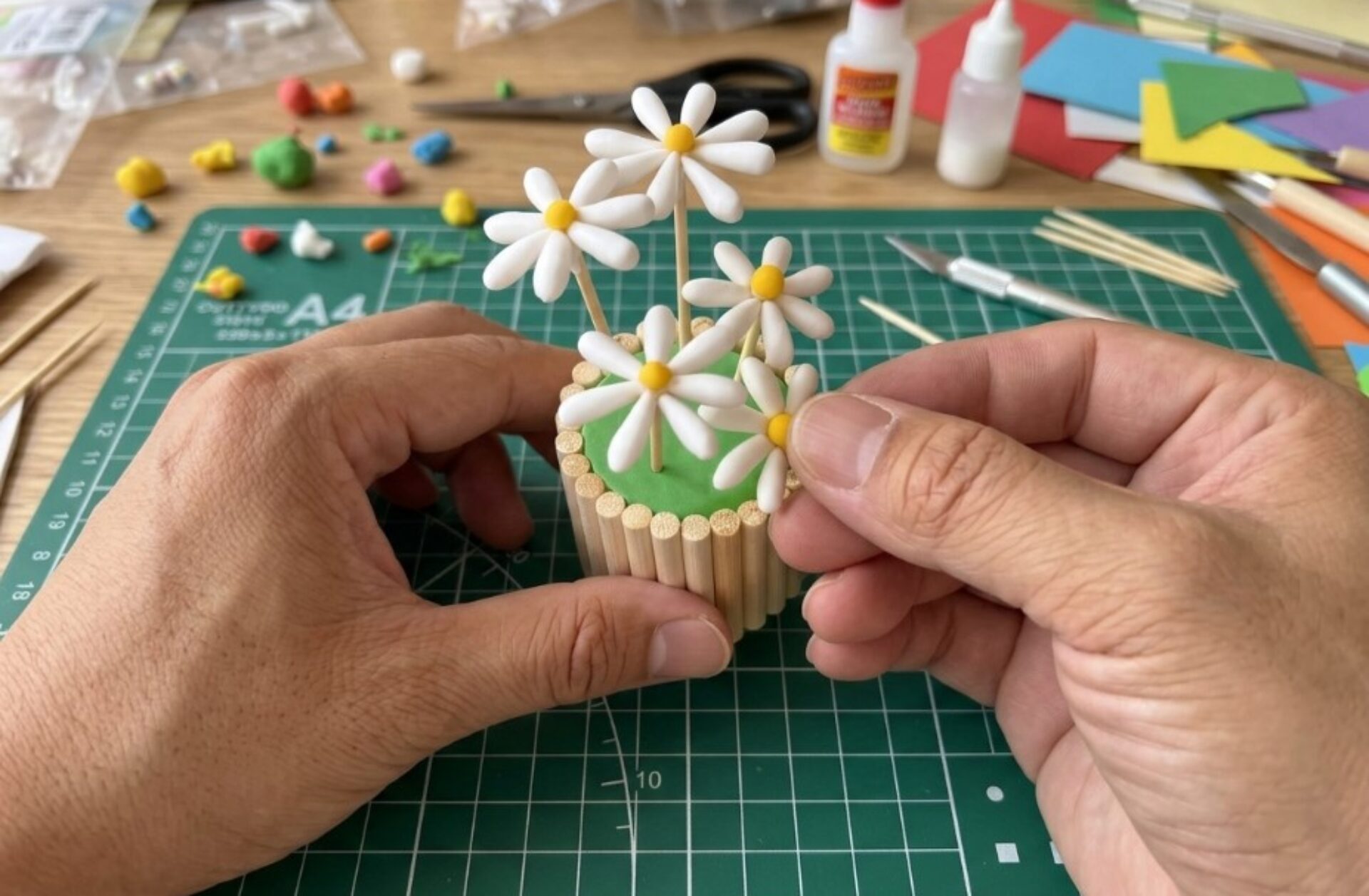 Miniature Cotton Swab Daisies